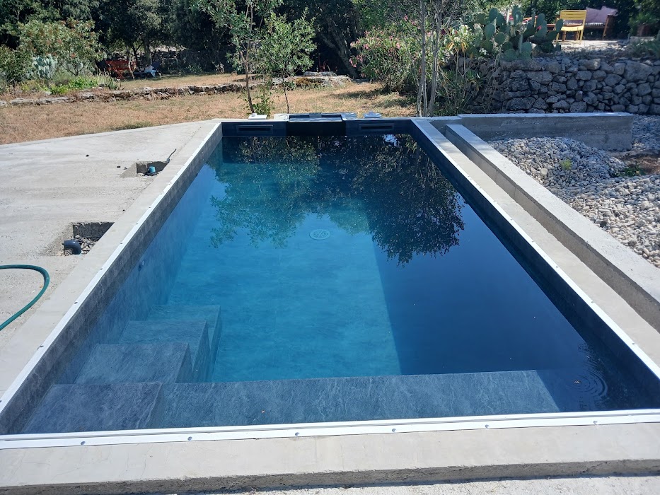 Rénovation complète d'une piscine