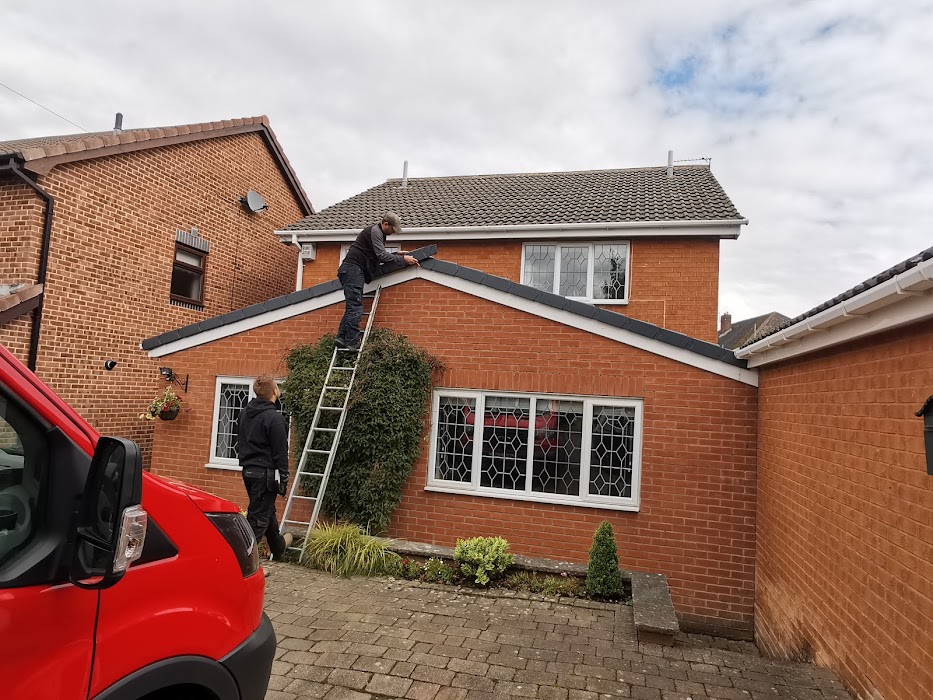 1st Active Roofing/Ace Roofing - Notre atelier