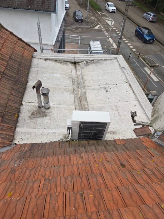 Rénovation complète d'une toiture - Photo 2