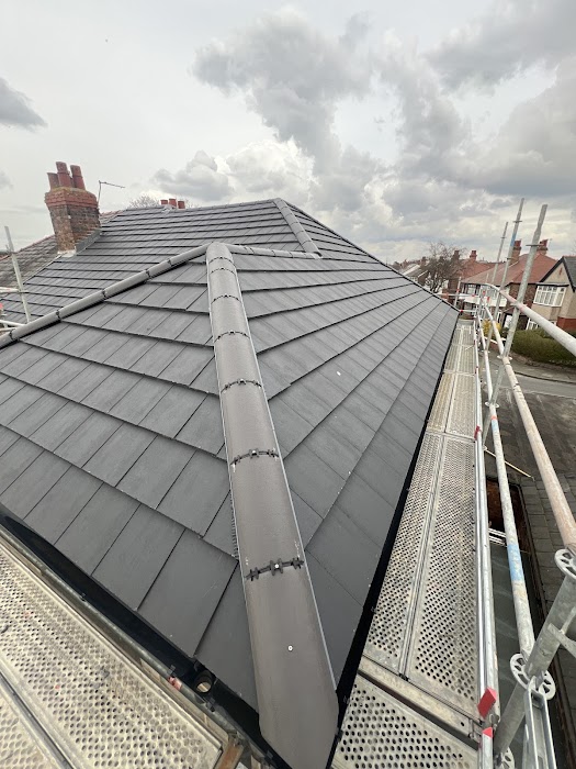 Fast and Reliable Service - Photo 2