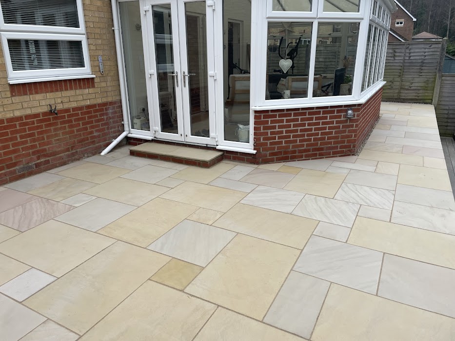 Sandstone Patio Installation