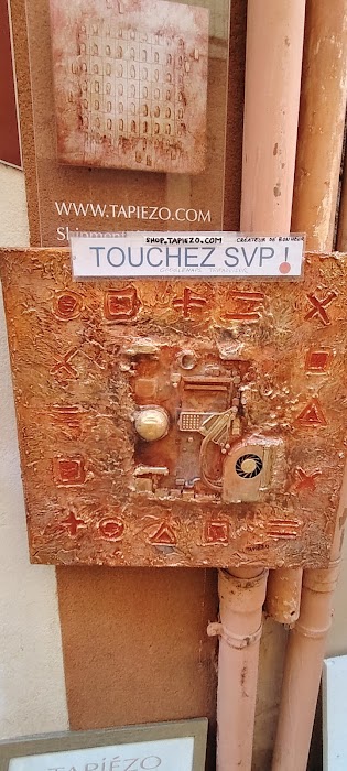 Visite immersive à la galerie Tapiézo