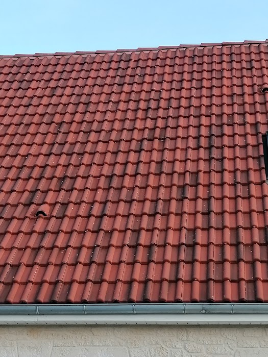 Rénovation de toiture et murs - Photo 2
