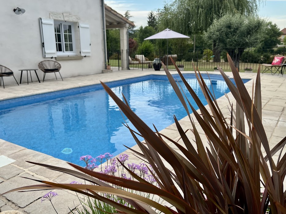 Rénovation complète d'une piscine - Photo 2