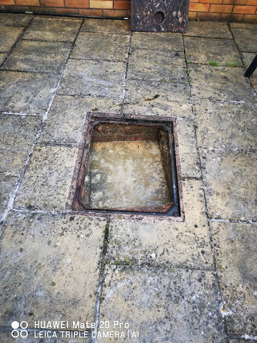 Quick Response to Foul Sewage Drain Issue