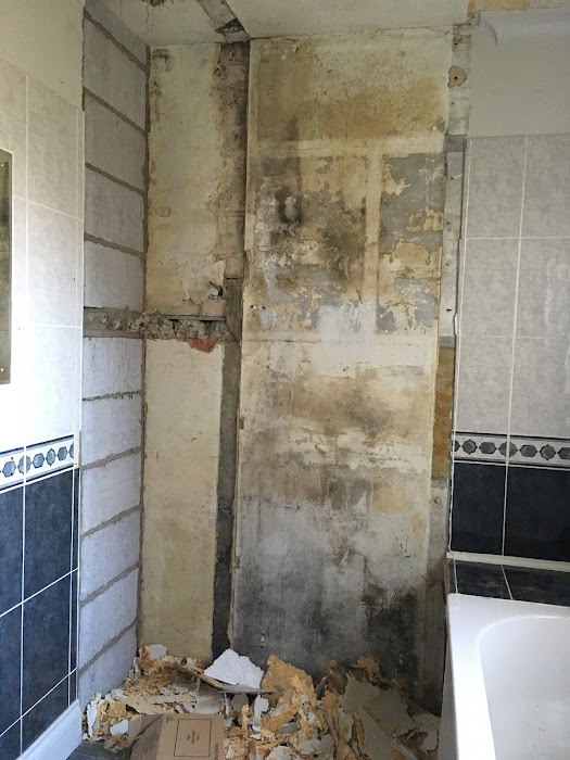 Shower Installation in Flat - Photo 2