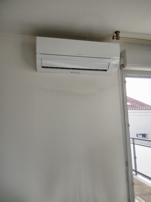 Installation de climatisation dans une maison